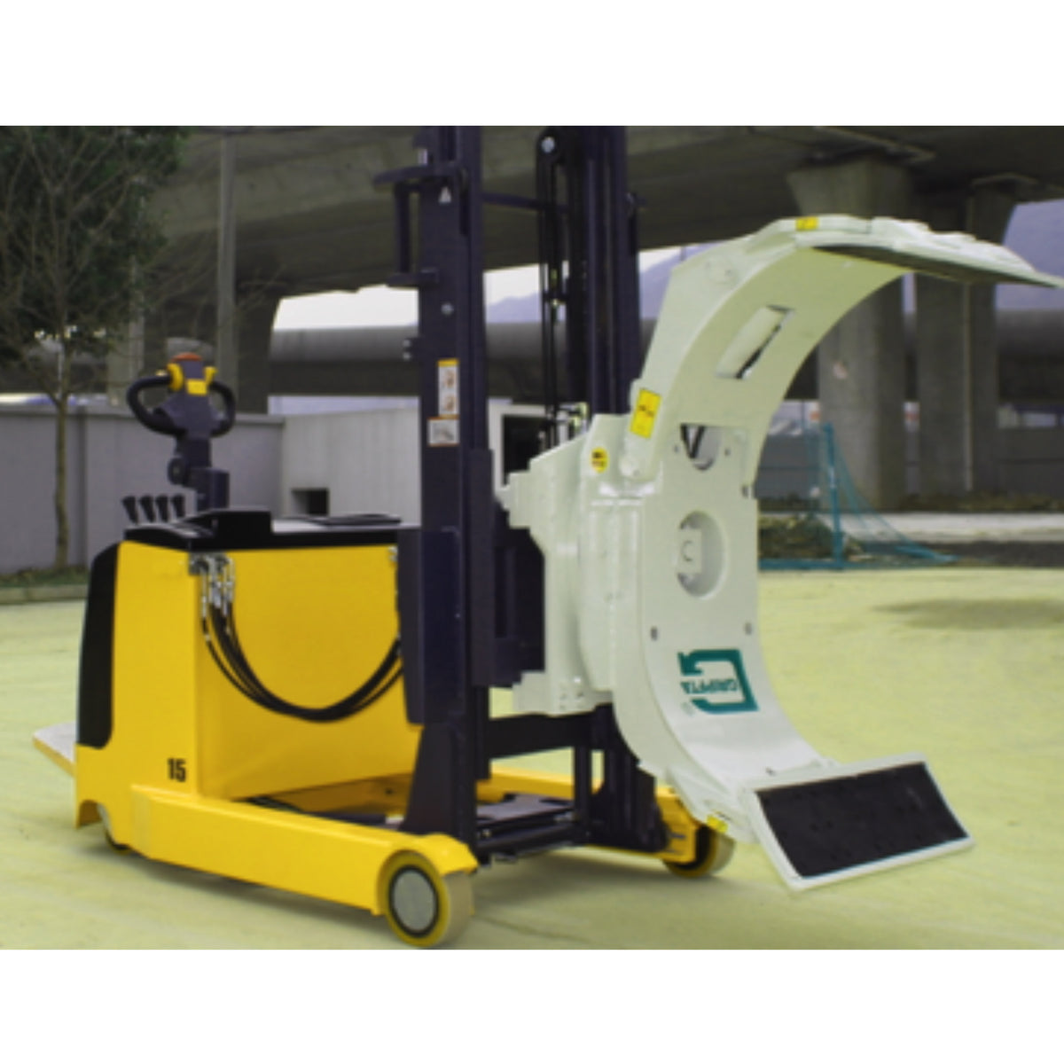 reach fork lift and clamp