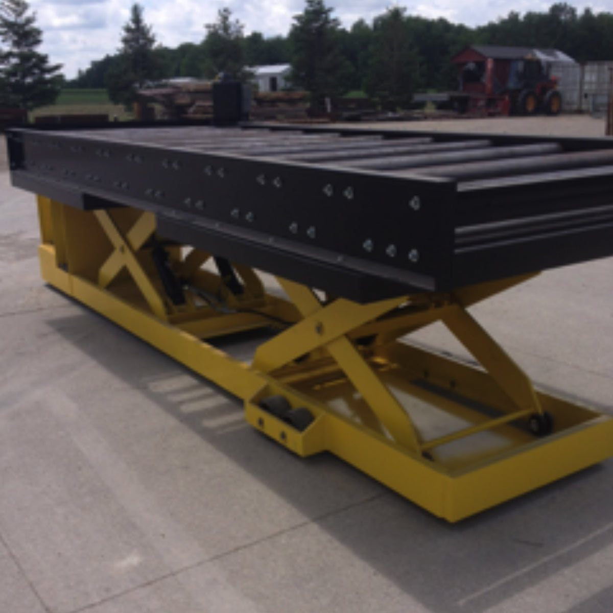 Conveyor Trucks – Superlift Material Handling