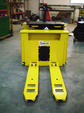 Load image into Gallery viewer, Electric Pallet Trucks